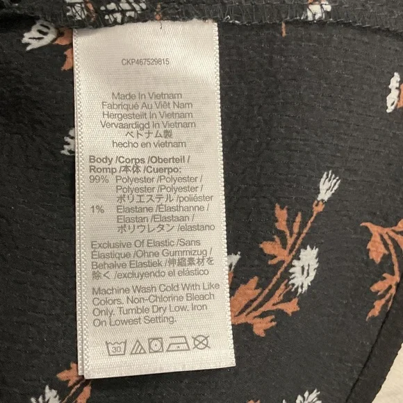 Madewell Black Floral Smocked Mockneck Blouse - Picture 8 of 10